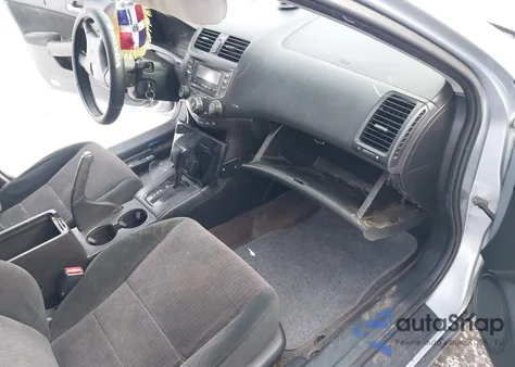 2005 Honda Accord 2.4 Lx z USA, uszkodzony, nr VIN 1HGCM56465A071683